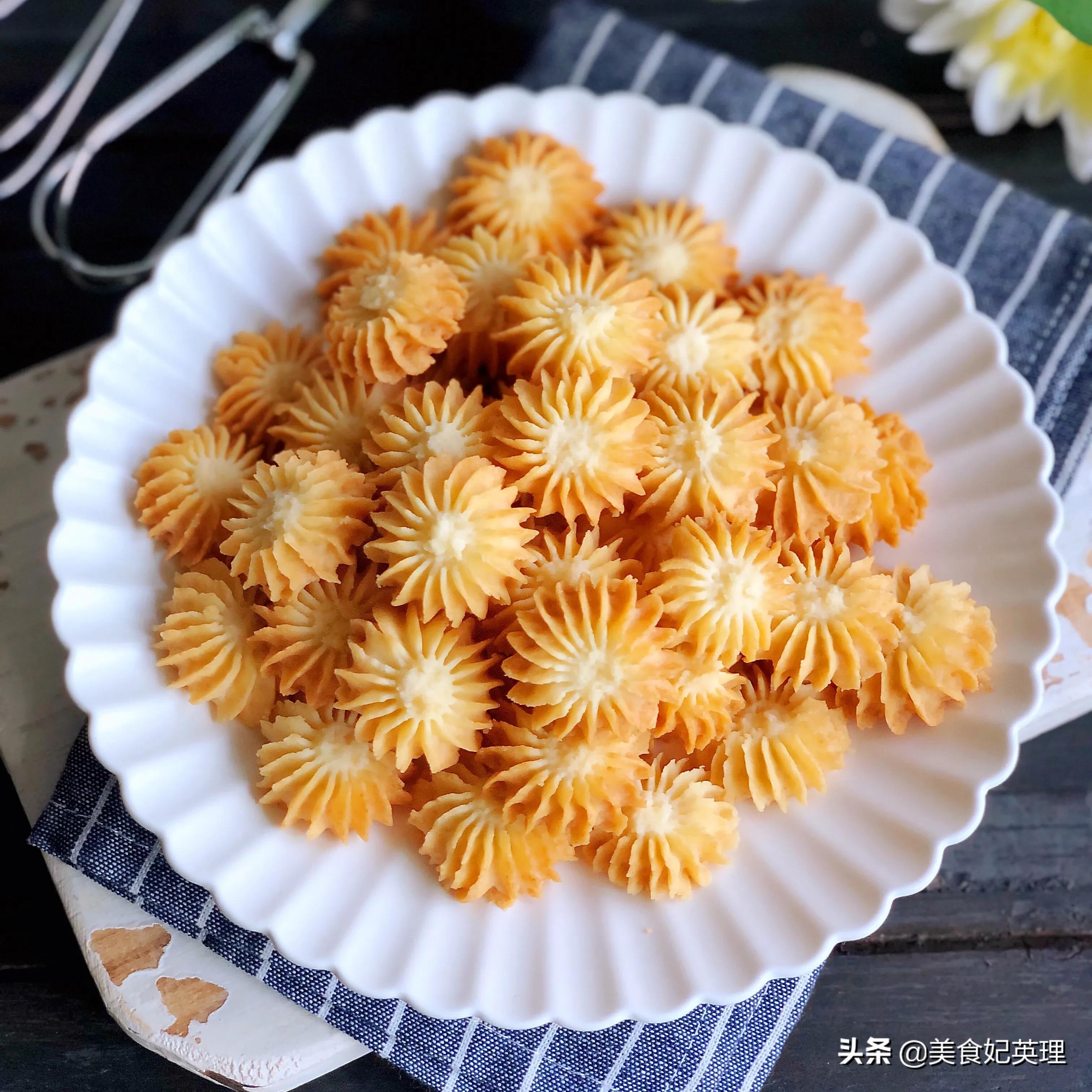 曲奇饼干要怎么挤出来才好看,如何让曲奇饼干更酥脆