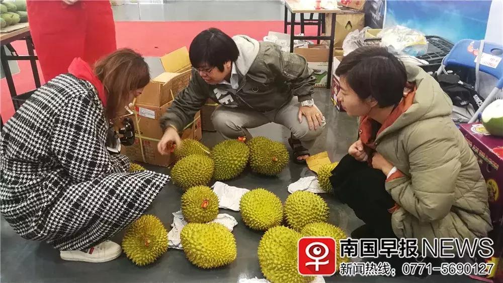 榴莲、陶瓷、木雕……好多人在南宁这个展会上淘到低价好货！