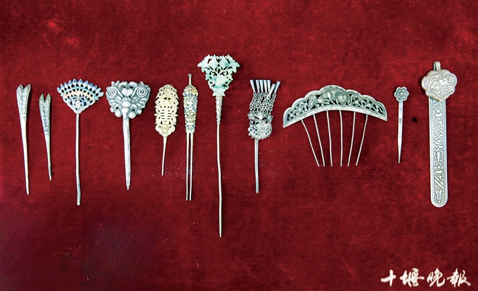 明代老银手镯一对,顶级收藏老银器