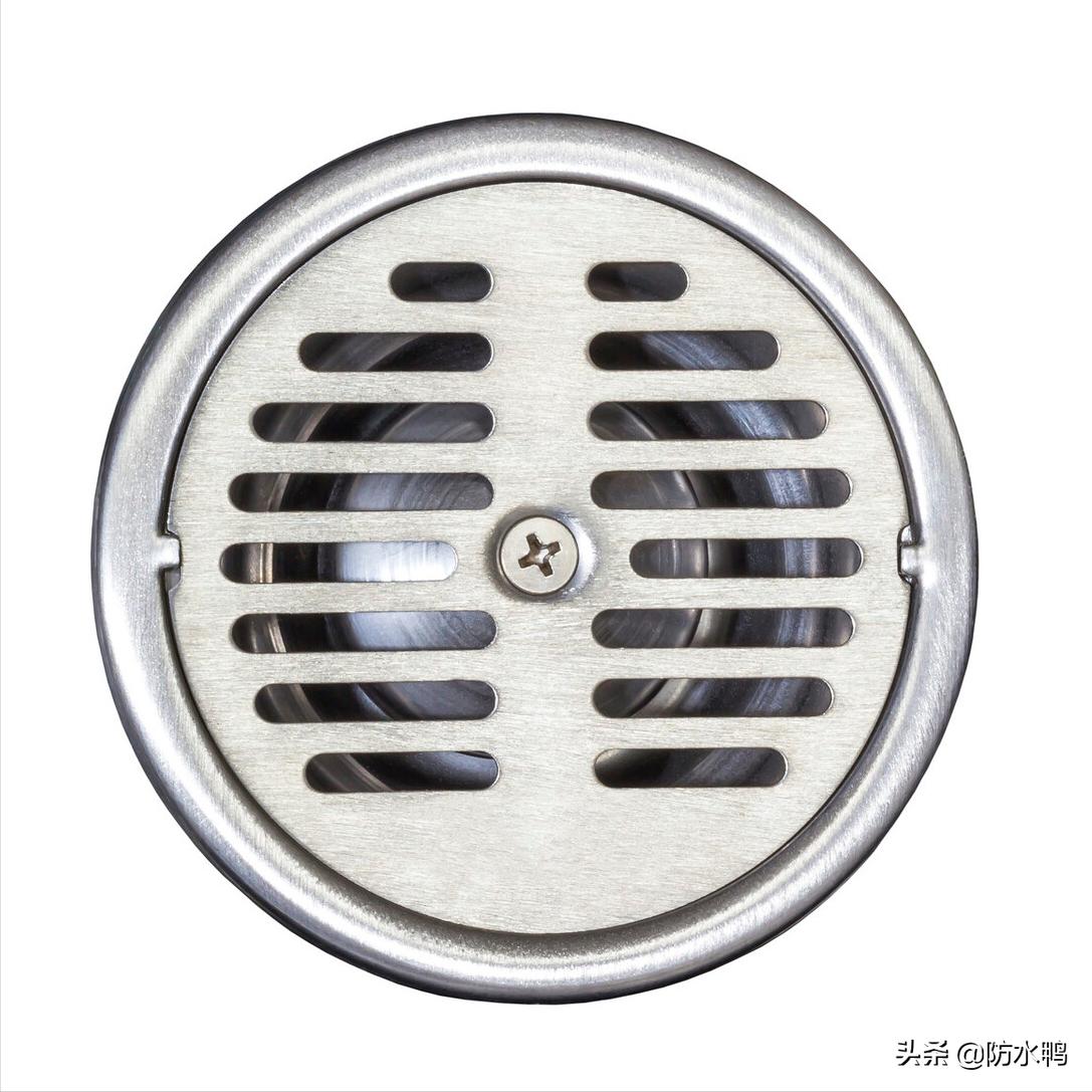 阳台地漏漏水维修视频教程,阳台地漏漏水在下面做防水有用吗