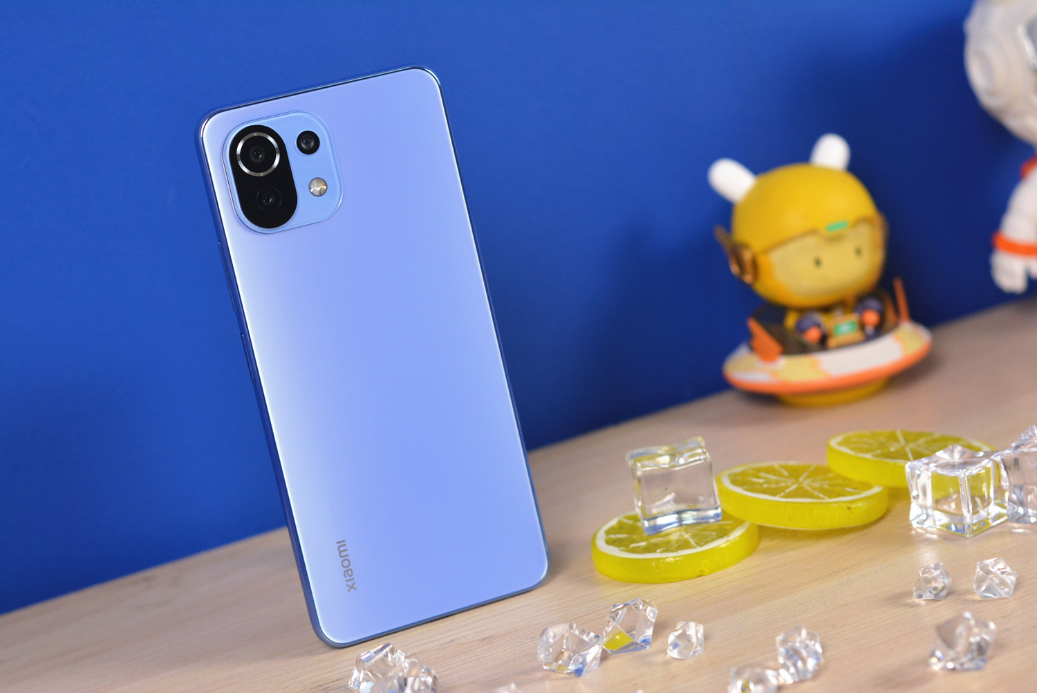 小米11青春版值得入手吗现在,小米11青春版目前还值得买吗