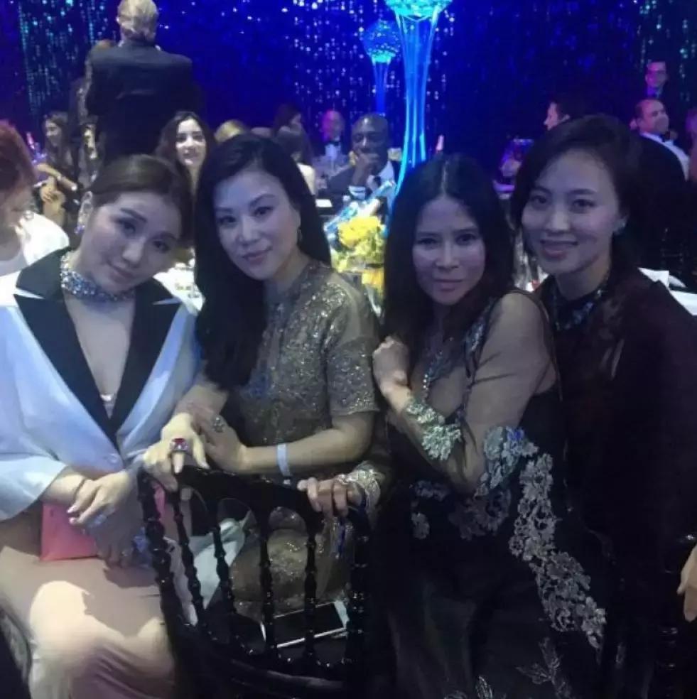 有钱有闲风华绝代,有钱有闲有美貌