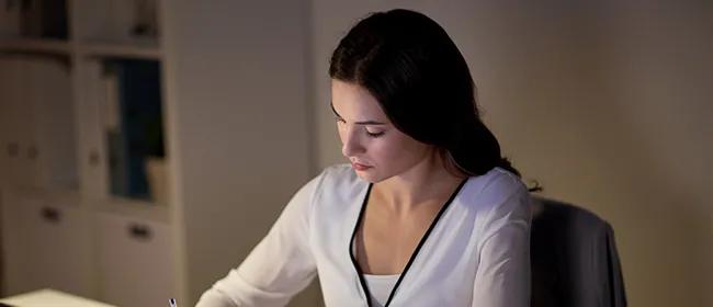 开会发言紧张怎么办如何消除紧张,怎么克服开会讲话紧张