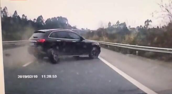 一起车毁人亡的事故,众泰汽车断轴质量问题