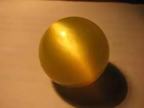 翡翠大王价值千万,翡翠大王赌石神话