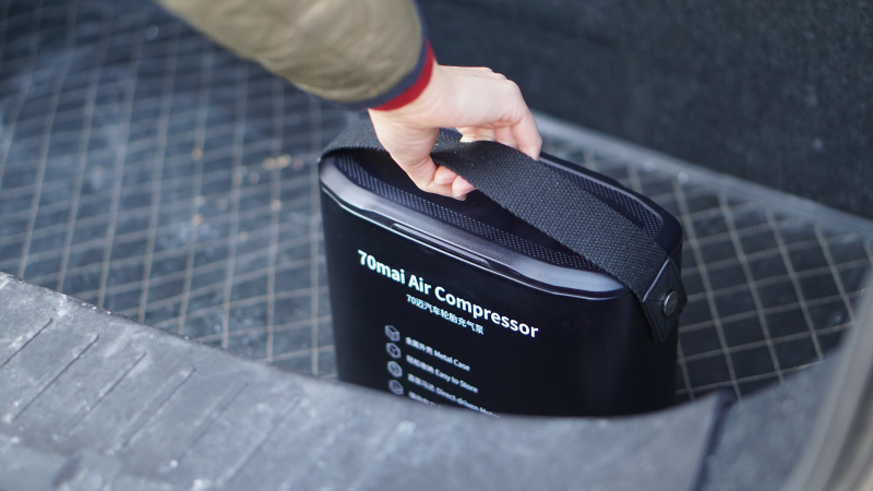 有了70迈汽车轮胎充气泵，我打算在家门口摆个充气摊位赚钱了