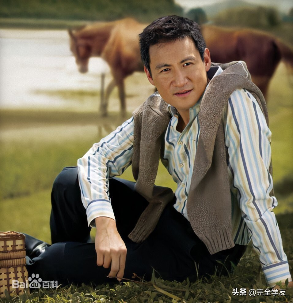 歌神张学友一共有多少首歌,歌神张学友早年的电影