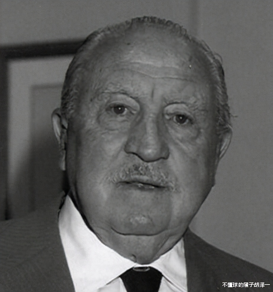 皇马主场伯纳乌球场,球场的故事视频