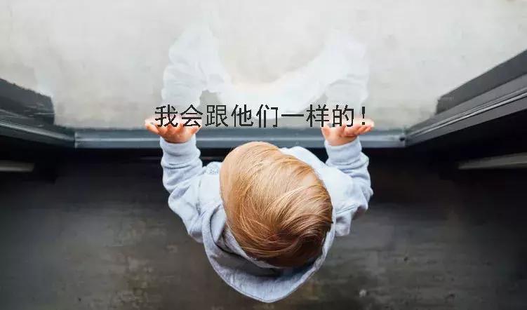 早产宝宝要吃奶的表现,早产宝宝怎么吃奶粉