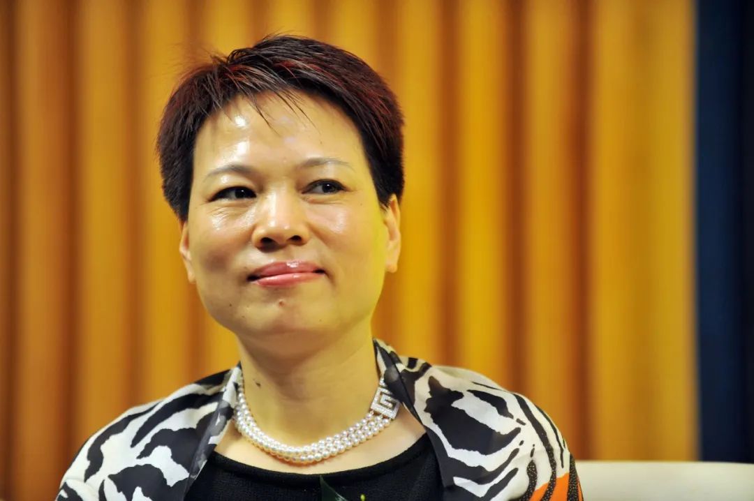 浙江女首富败光30亿,浙江女首富800亿帝国陨落