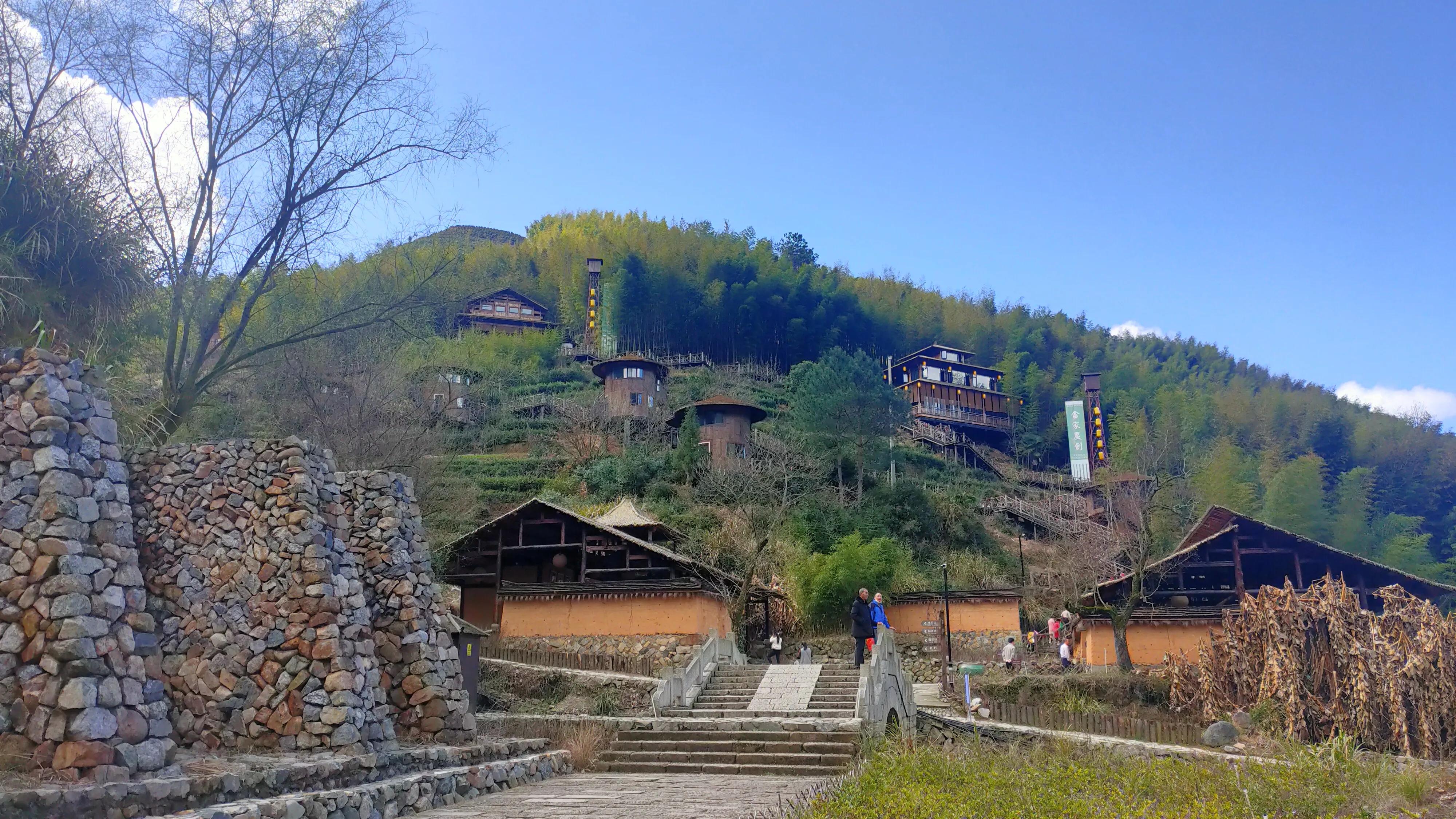 我们一起逃离喧嚣的城市,畲乡景宁东弄半日游文案