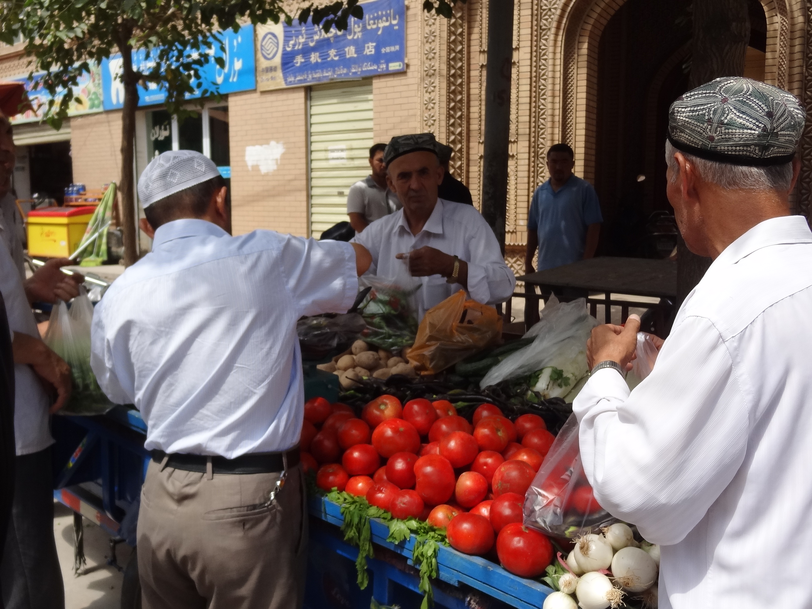 *疆新**南部边境城市喀什,剪影当地人的安逸生活