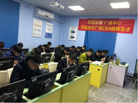 当初的选择是否正确呢,当初的选择非常正确