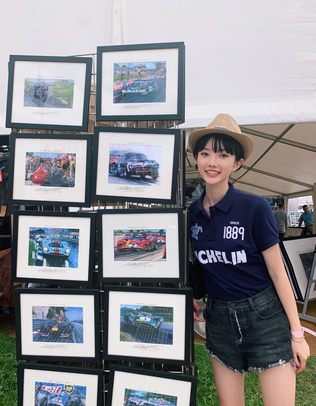 “过气”十年,凭什么她发个问号也能上热搜?