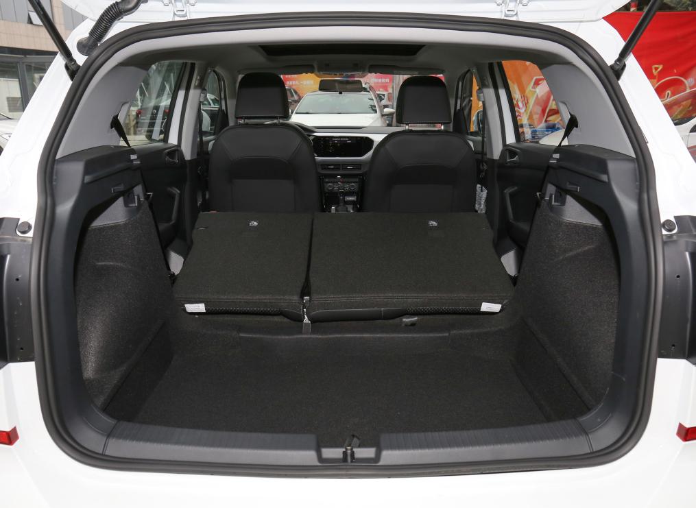 合资小型suv探影真实价格,花15万买的车