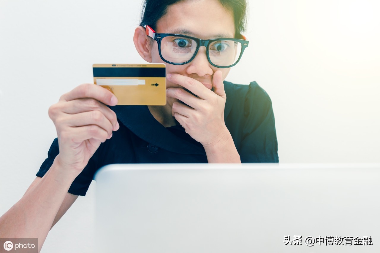 蚂蚁花呗欠钱影响银行办卡吗,蚂蚁花呗欠了5000块钱3年没还