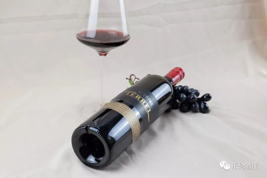 澳大利亚的巴罗萨谷著名葡萄酒,澳洲巴罗萨西拉干红葡萄酒