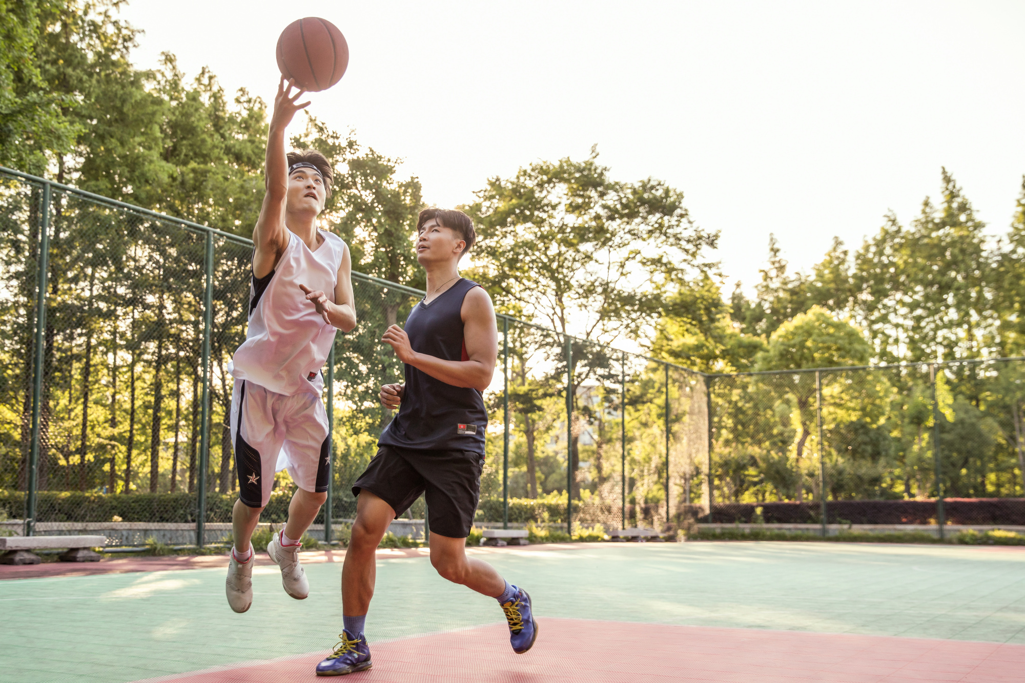 父母长得不高孩子想增高怎么办,父母个子矮孩子个子不高怎么办