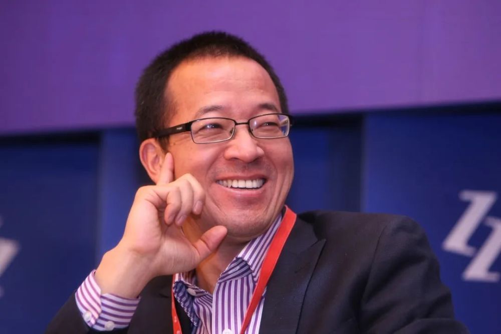 新东方退场后俞敏洪干什么,俞敏洪新东方退场后带团队卖货