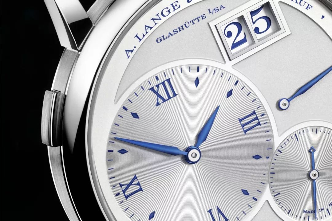 男士戴哪一款表比较好,适合30-40岁男人戴的表