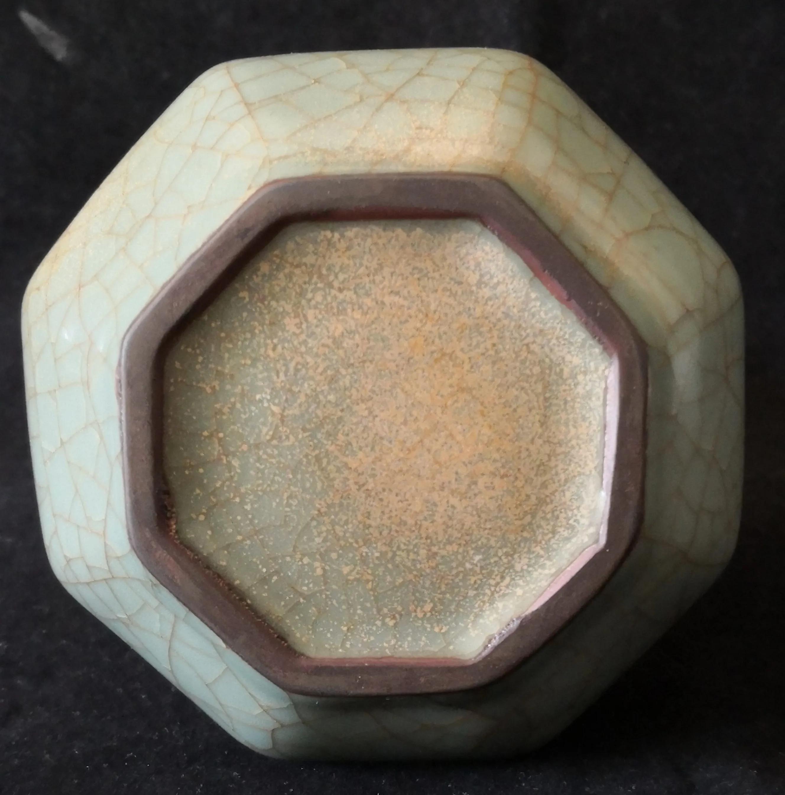 怎么鉴别瓷器的出土痕迹,浅谈传世和出土瓷器的辨别诀窍