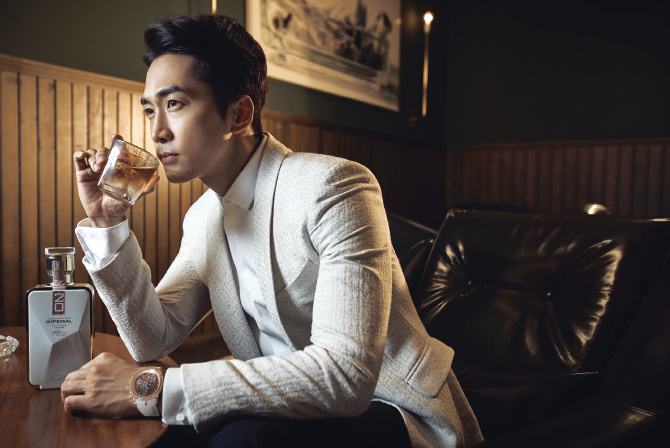 想谈一个韩国男朋友怎么办,韩国妹子体验采耳全过程