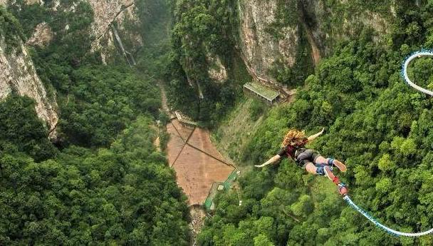 那些有趣的游乐场,小孩玩刺激的游乐项目的危害