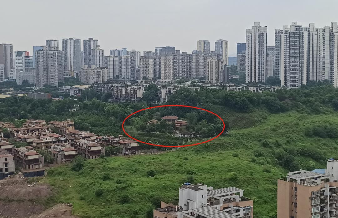 被56万压垮，重庆力帆帝国即将破产？昔日超级豪宅沦为鬼楼？