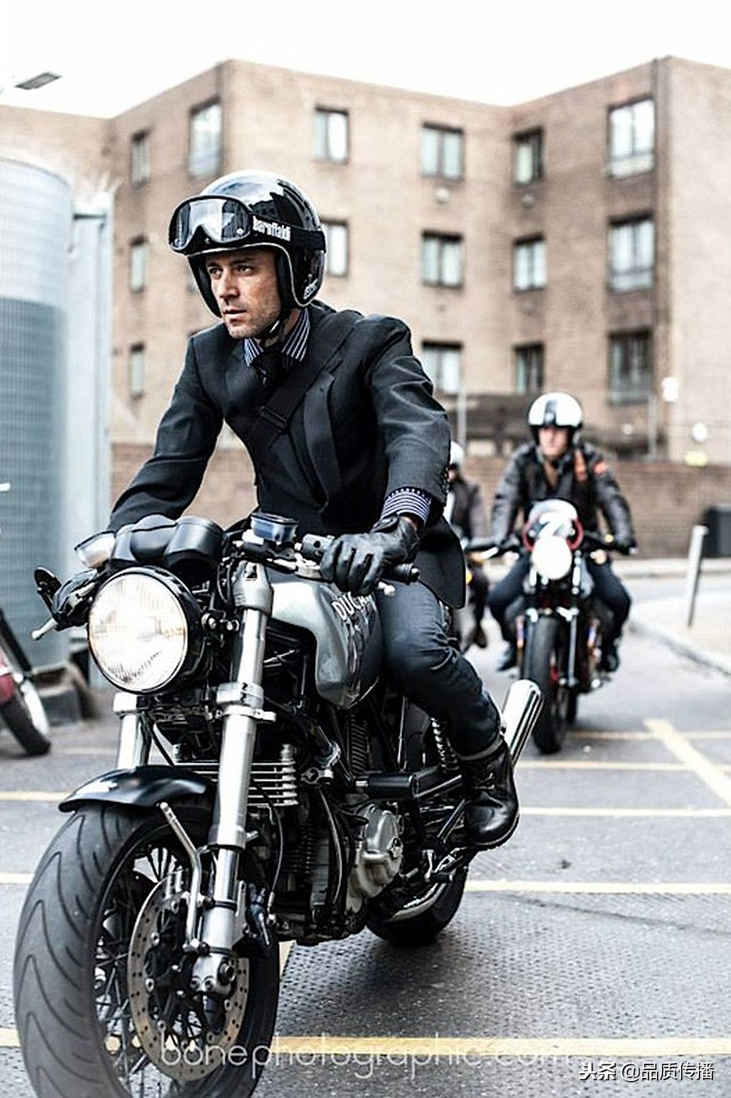 摩托车骑行冬季保暖装备大全,冬季摩托车骑行全套装备