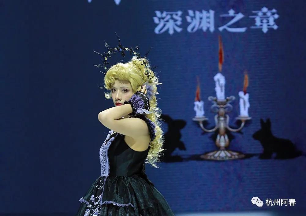 国际时尚周巴黎,时装周秀场