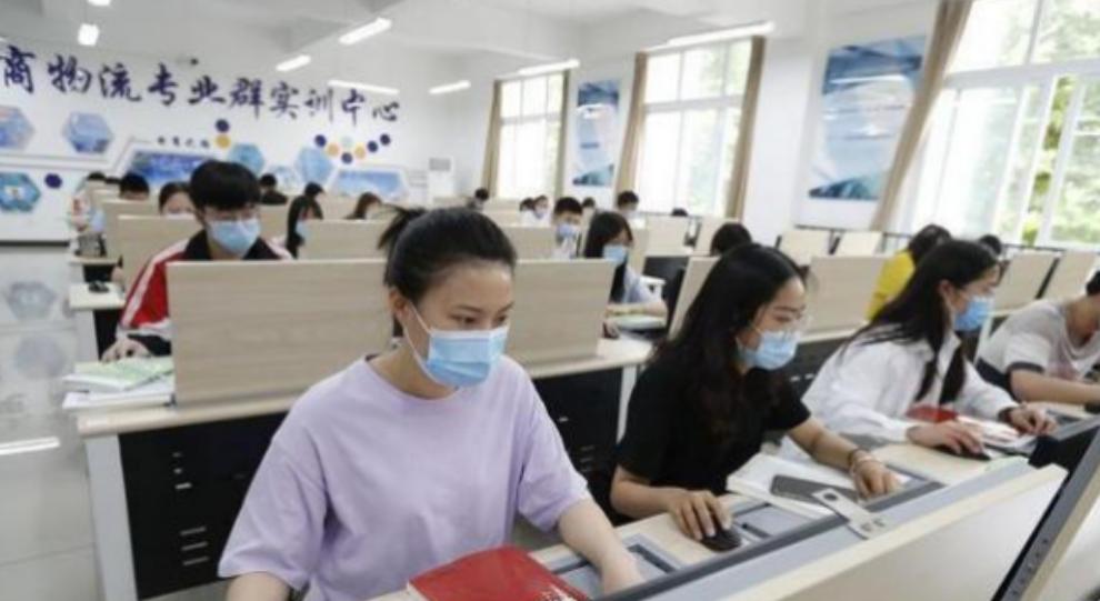 被录取的专业不满意可以转专业吗,被录取调剂了专业想复读怎么处理