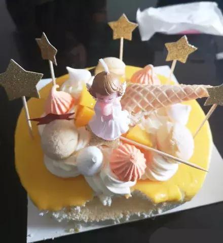 接到蛋糕订单，怎么配送？急急急，在线等！