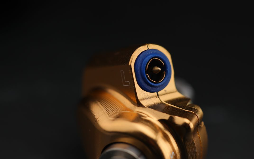 焕开箱丨冷门动圈日本AcoustuneHS1655CU1695Ti耳机两连开