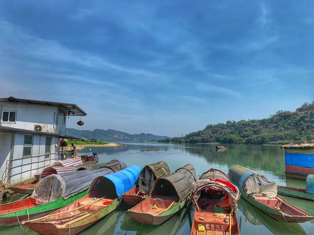 野奢不被鄙视？问问那些爱钓鱼的老孩子们，他们有活蹦乱跳的经验