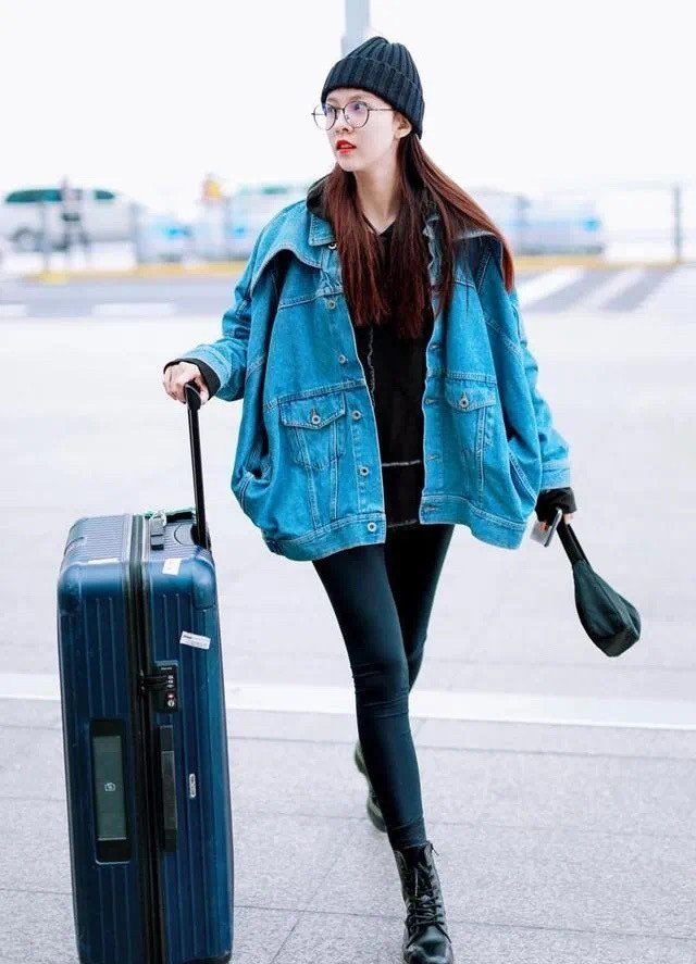 秋冬穿得温暖又时髦全靠这件单品,明星同款平价显瘦秋冬衣服