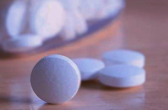 溴隐亭能彻底治疗脑垂体瘤吗,吃溴隐亭能缩小垂体瘤吗