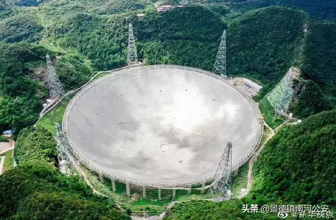 朋友圈最牛刷屏：周总理，飞机再也不用飞两遍了...