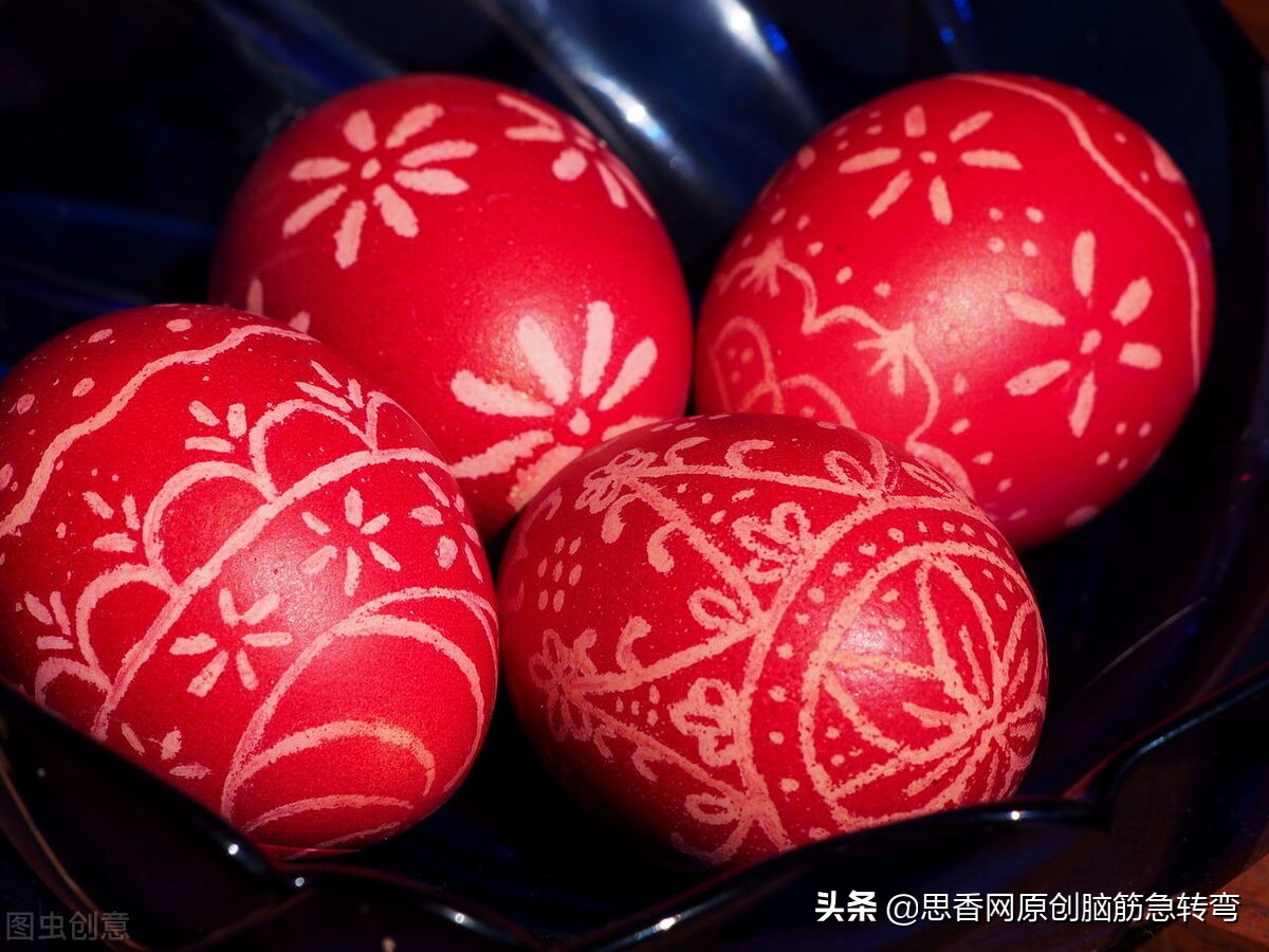 土里长一堆白色和蛋一样的东西,土里长出像蛋一样的东西是什么