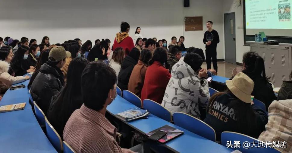 侗家七仙女直播带货助力黔货出山,侗族七仙女直播带货助力乡村振兴