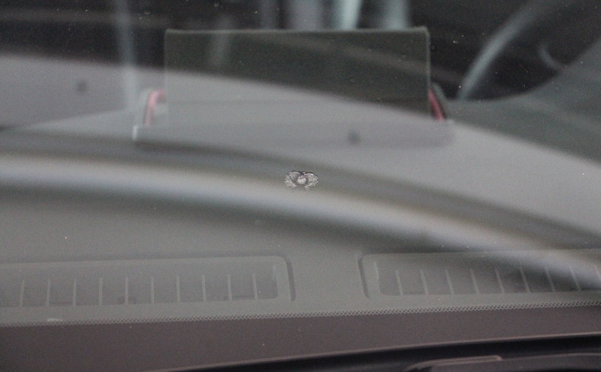 扬州汽车玻璃哪里有修补,汽车玻璃修补最好方法