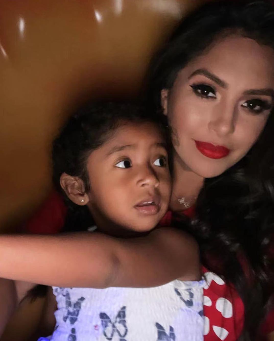 c罗未婚妻乔治娜写真,c罗的未婚妻素颜