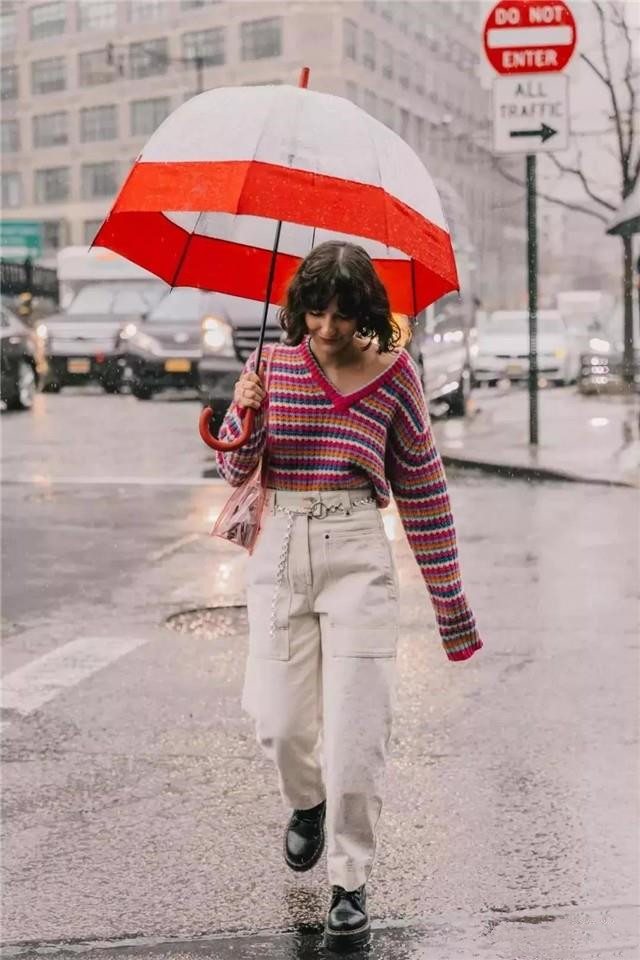 “矮个”女生,尽量避免这4种穿搭,显胖容易显矮,你中招了几个