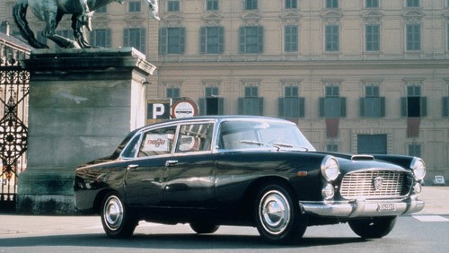 大猩猩蓝旗亚,蓝旗亚大猩猩