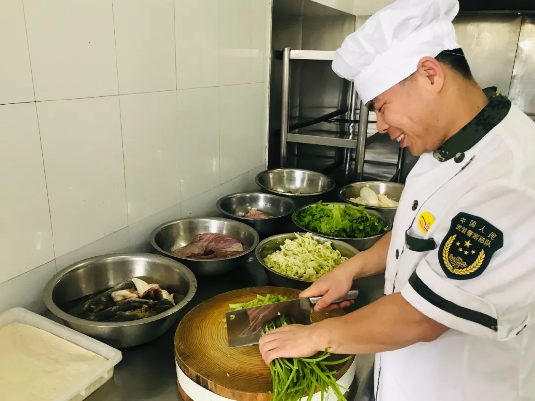 美军看解放军伙食,韩国军队伙食和印度军队伙食