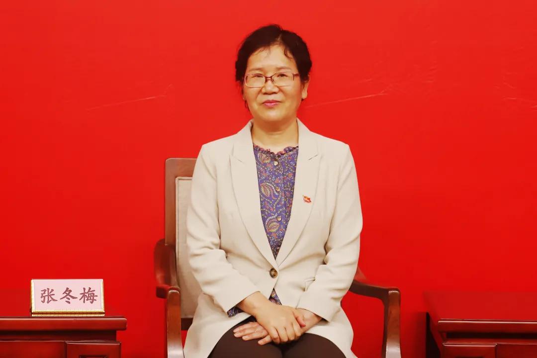 爱生如子的教育情怀,爱生如子无私奉献