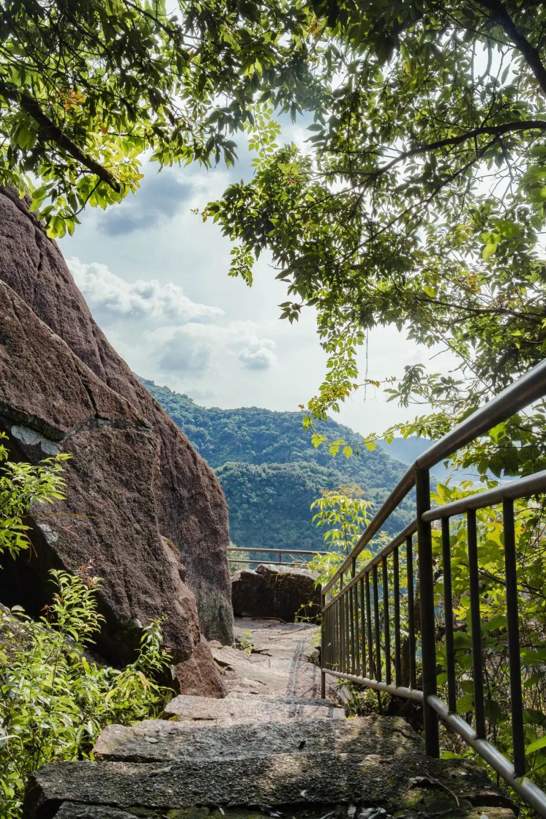 重庆轨道3号线,贵阳地铁3号线