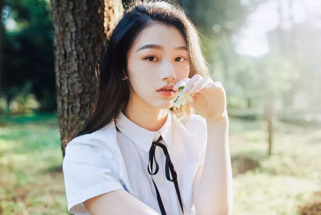 女人对感情疑心太重了怎么解决,疑心太重的人如何改变