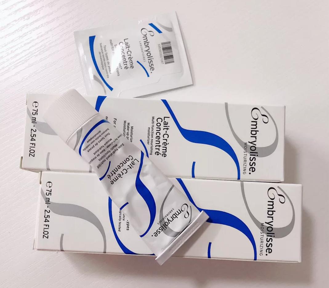 一份日常化妆用的化妆品清单,一份全套化妆品