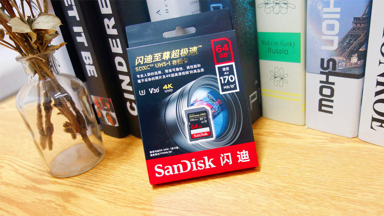 相机的安全仓，闪迪64G相机内存卡评测