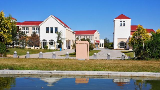 秋高气爽共赴云顶山,秋高气爽游园乐